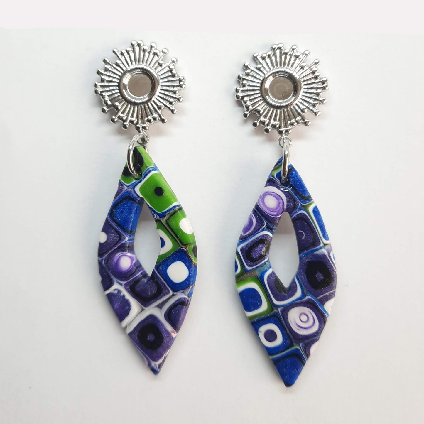 Pendientes Fantasy Arcoíris con Base Acero