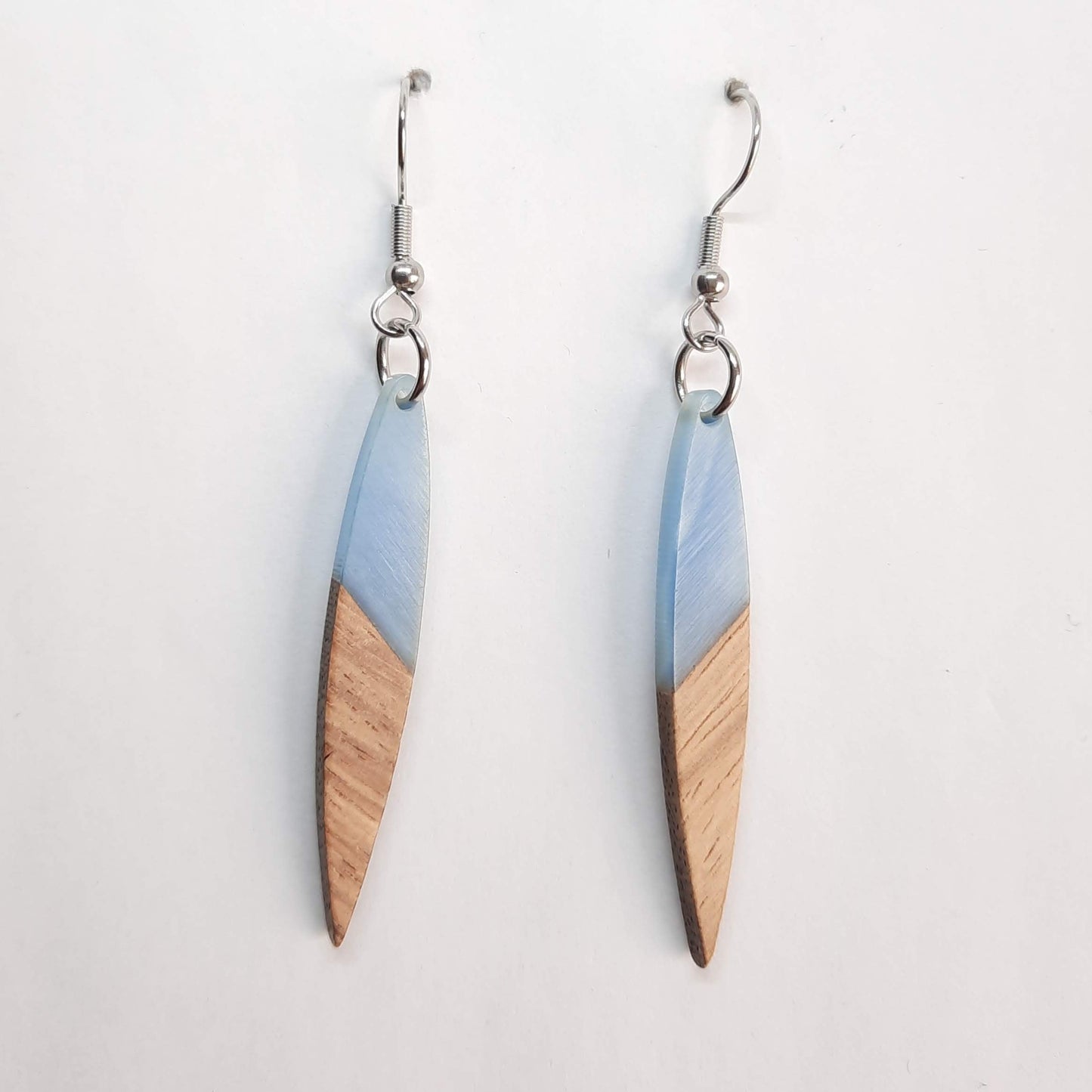 Pendientes Largo Azul Resina y Madera con Gancho