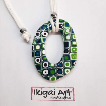 Colgante Ovalado Grande Verde Blanco