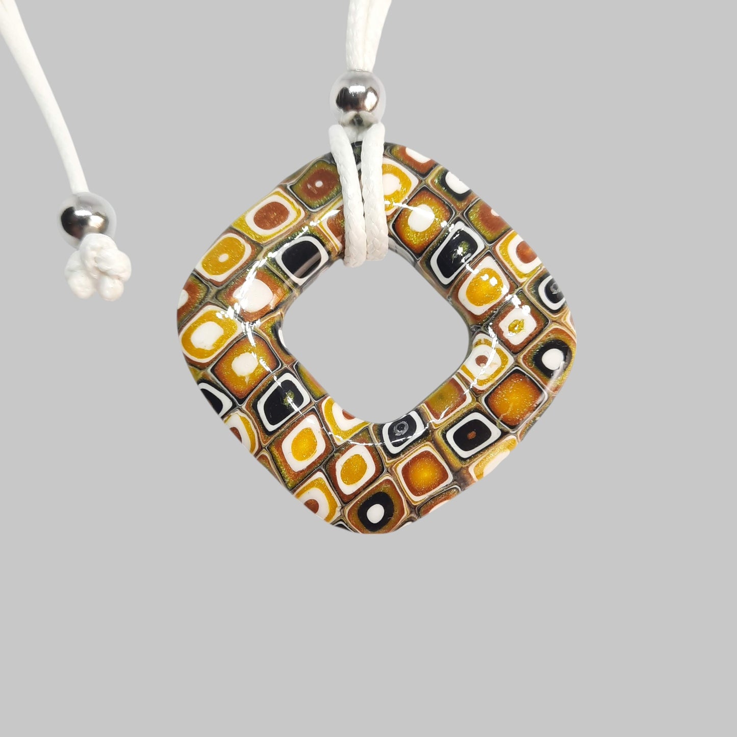 Colgante Cuadrado Redondeado Grande Amarillo Antiguo