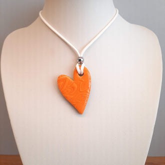Colgante Corazón Mediano Naranja