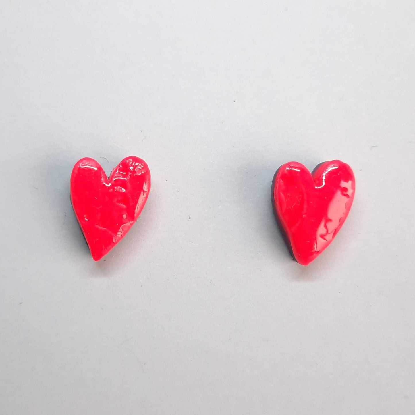 Pendientes Botón Corazón Rosa Neon