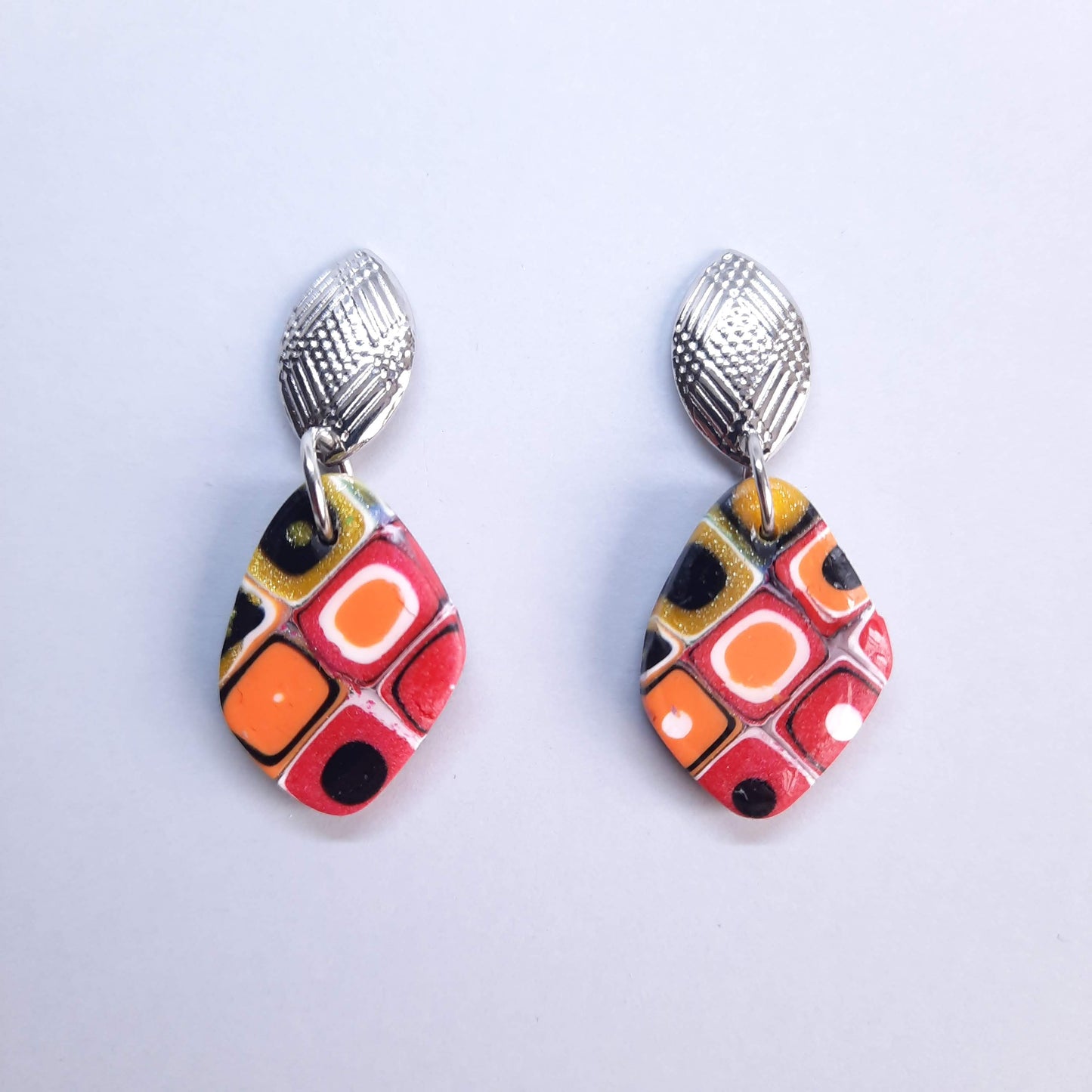 Pendientes Fantasy Arcoíris con Base Acero