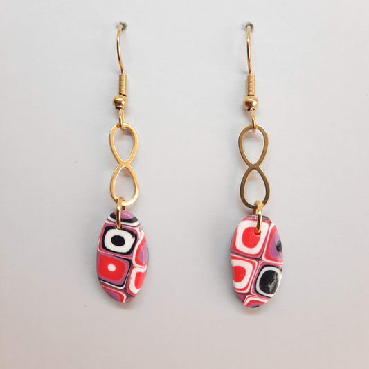 Pendientes Ovalado Pequeños Rosa Verano con Ganchos Dorados
