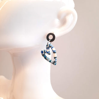 Pendientes Corazón Hueco Pasión Azul con Base Acero