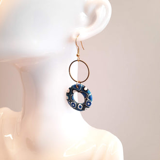 Pendientes Donut Pasión Azul con Ganchos Dorados