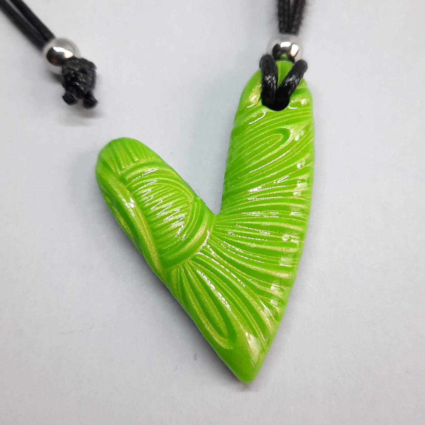 Colgante Corazón Delgado Verde Grande