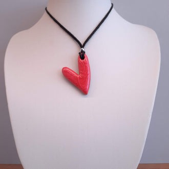 Colgante Corazón Delgado Rojo