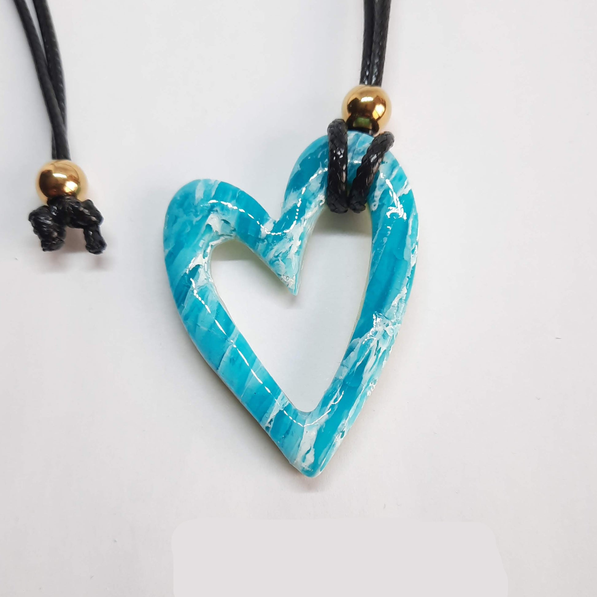 Colgante Corazón Hueco Mediano Aguamarina