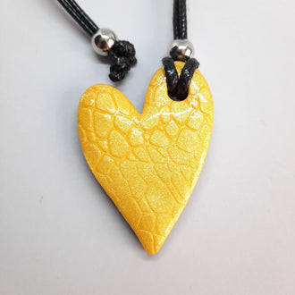 Colgante Corazón Pleno Mediano Amarillo