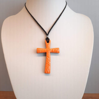 Colgante Cruz Grande Naranja