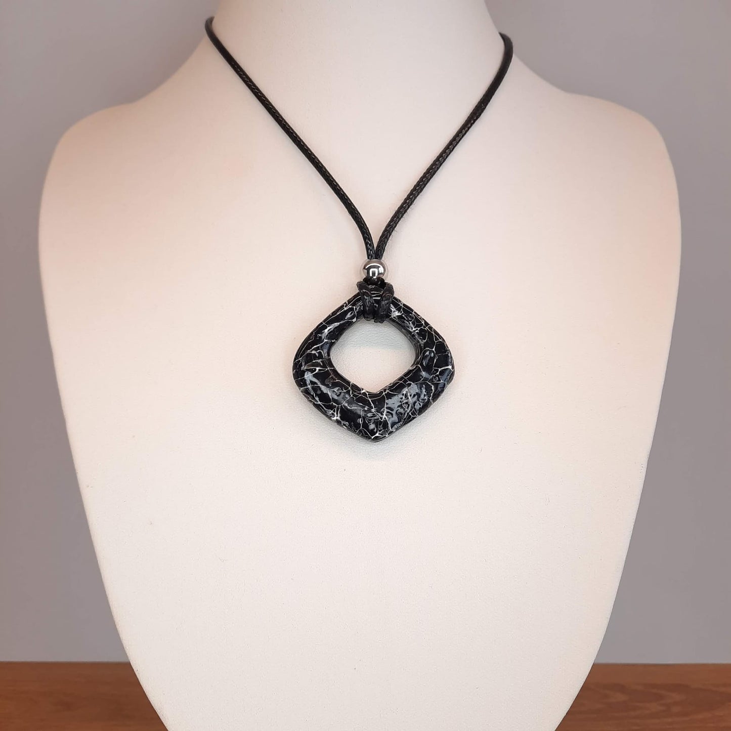 Colgante Lisboa Negro Mármol