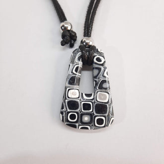 Colgante Trapecio Mediano Negro Mosaico