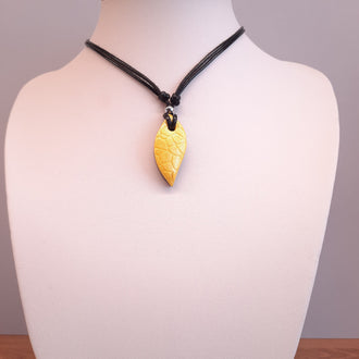 Gargantilla Con Colgante Barcelona Amarillo