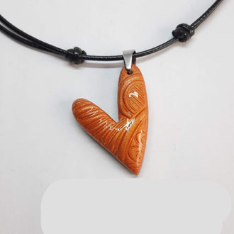 Gargantilla Con Colgante Corazón Delgado Herrumbre