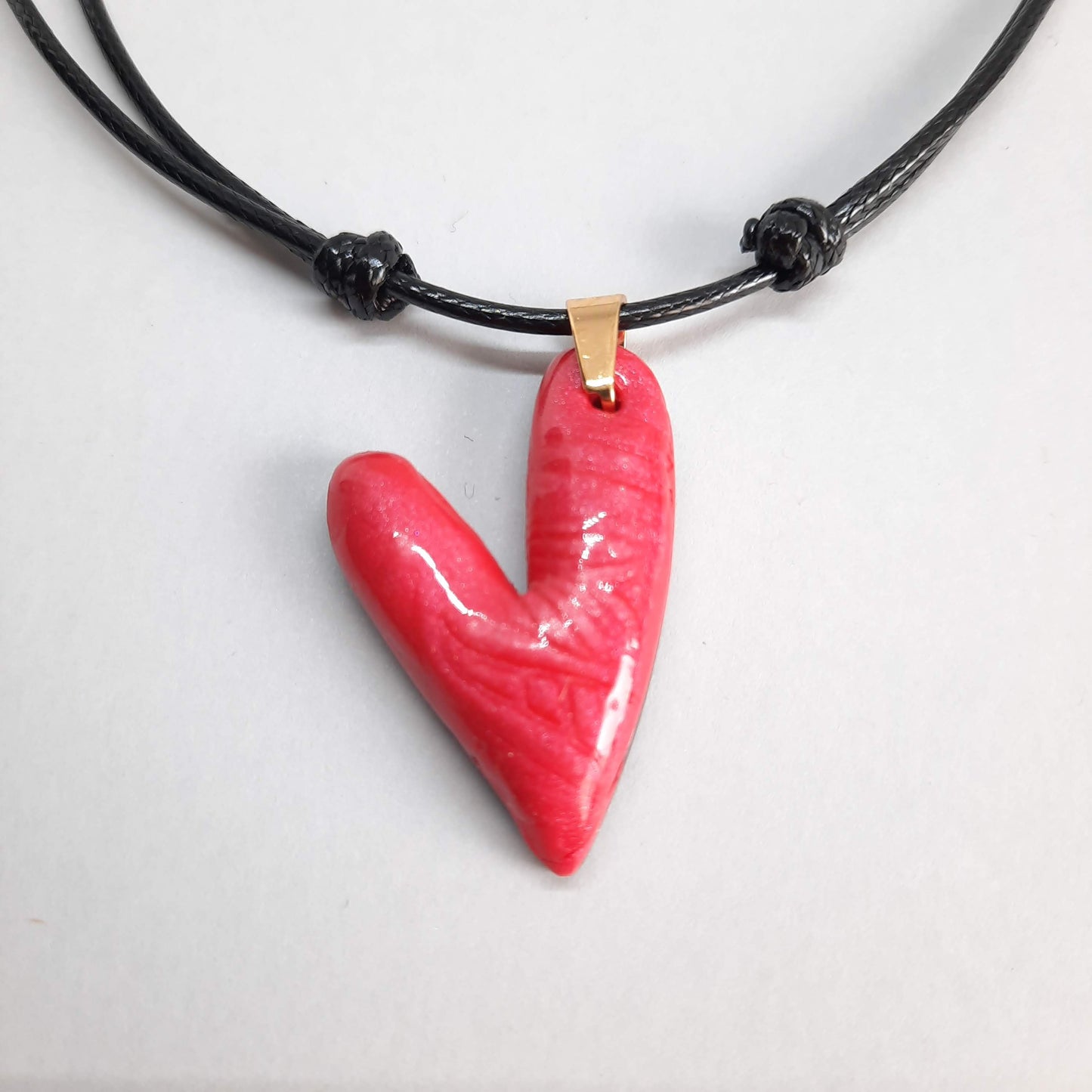 Gargantilla Con Colgante Corazón Delgado Rojo