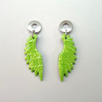 Pendientes Alas Con Base Plateada