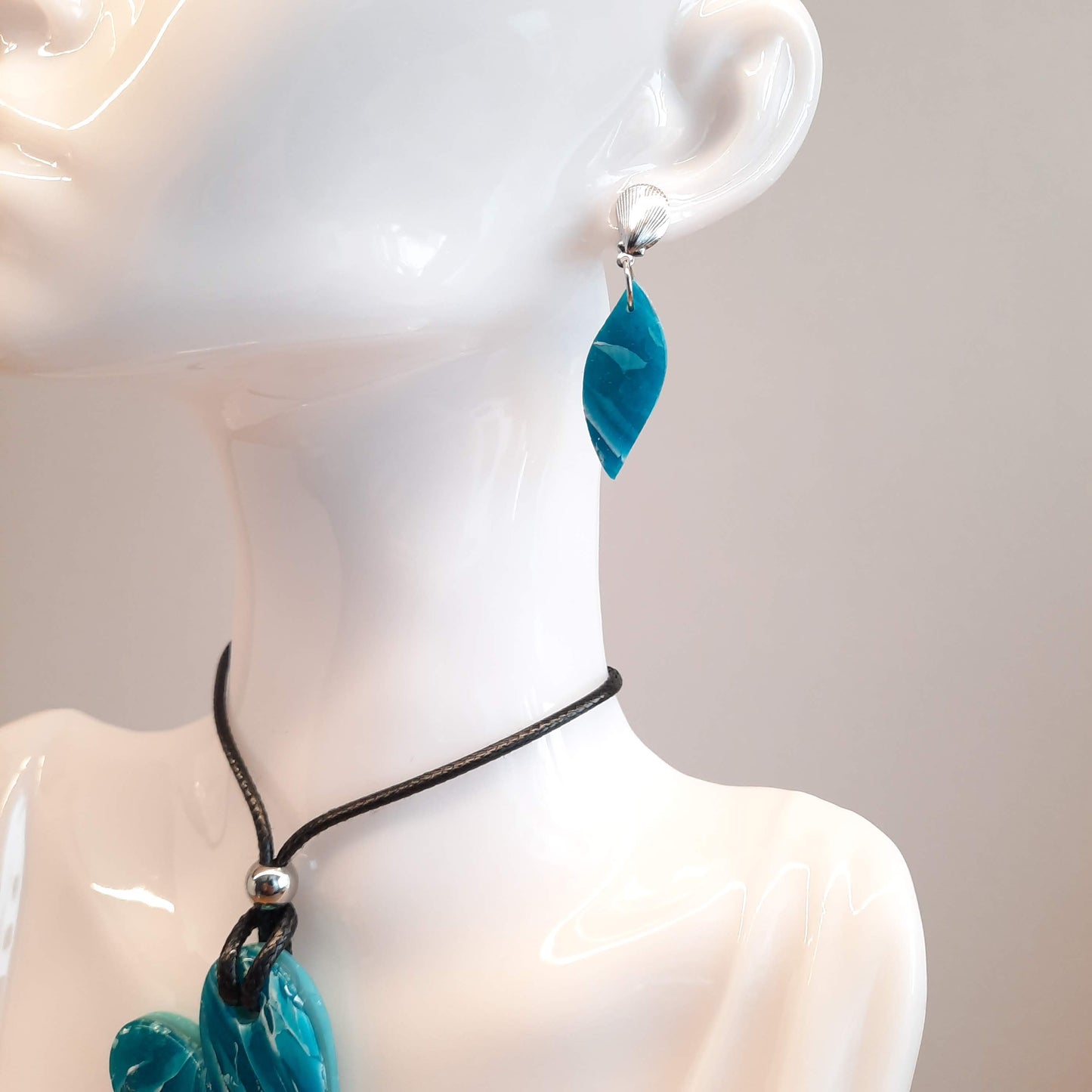 Pendientes Barcelona Aguamarina con Base Acero