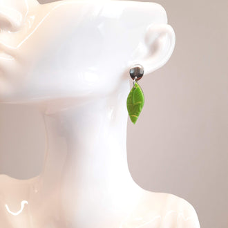 Pendientes Barcelona Verde con Base Acero