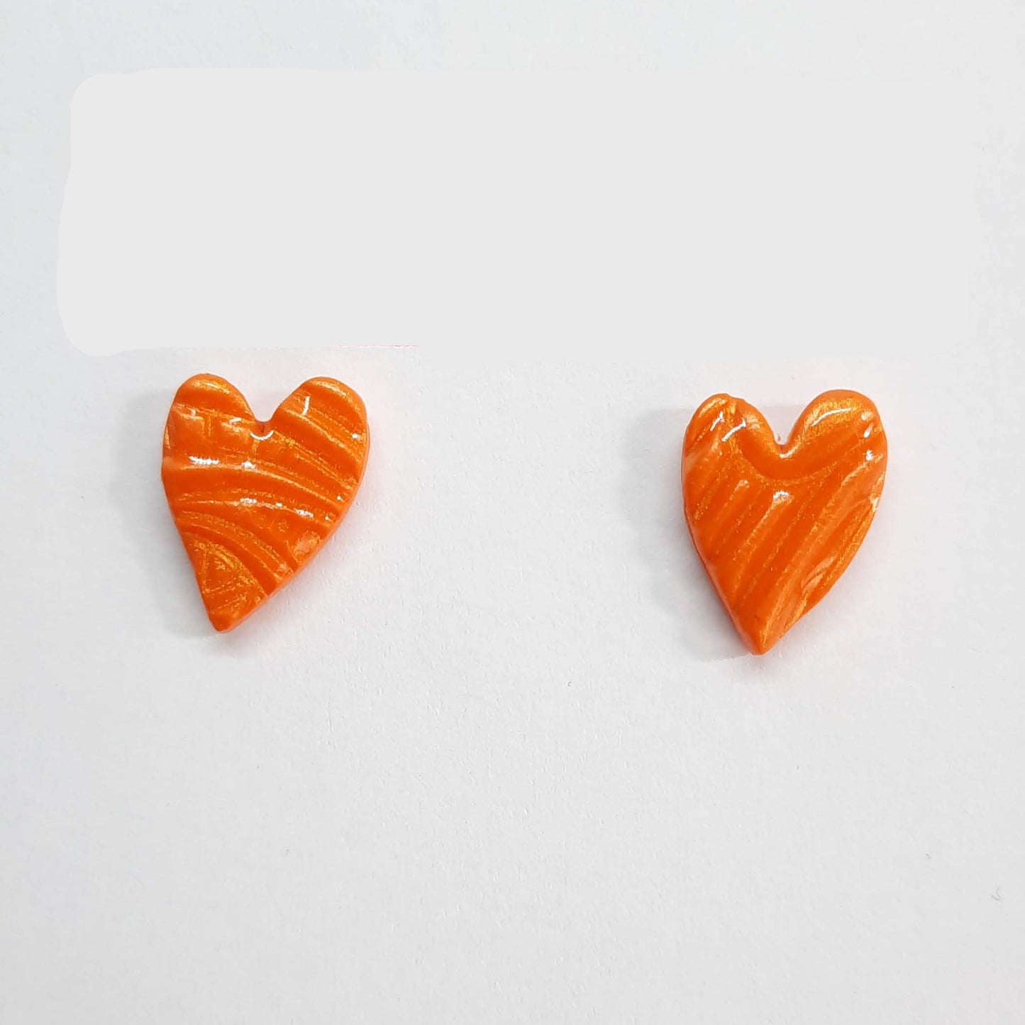 Pendientes Botón Corazón Pleno Naranja