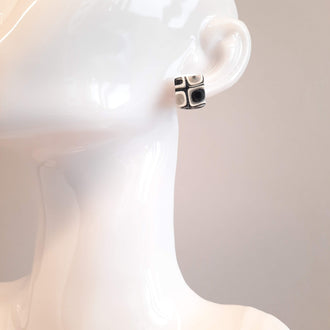 Pendientes Botón Cuadrados Negro Blanco