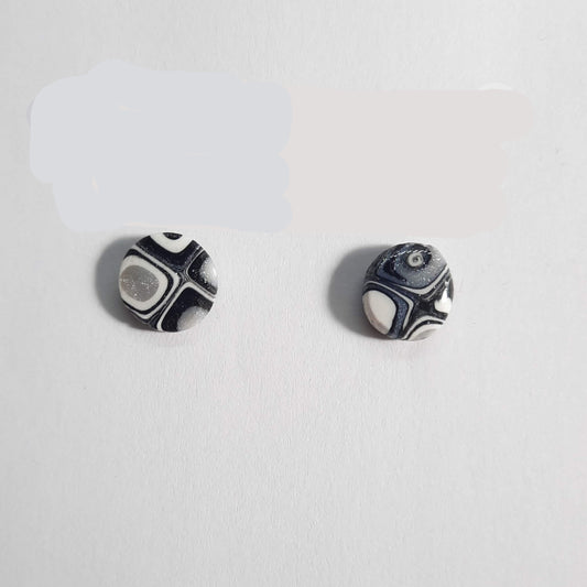 Pendientes Botón Dalia Negro Blanco