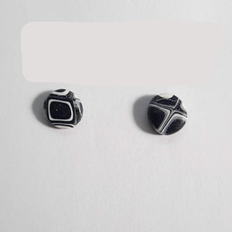 Pendientes Botón Dalia Negro Blanco