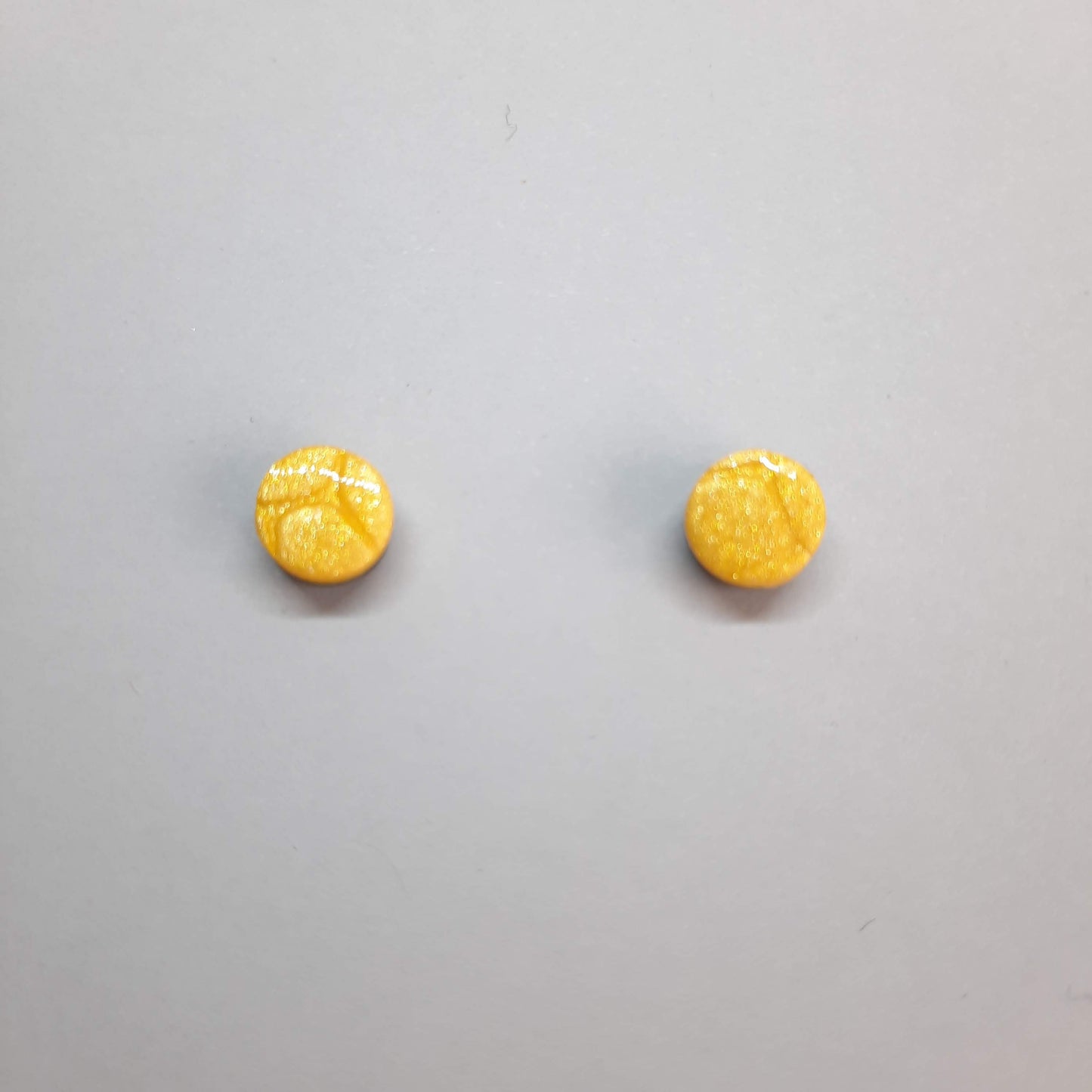 Pendientes Botón Redondo Amarillos