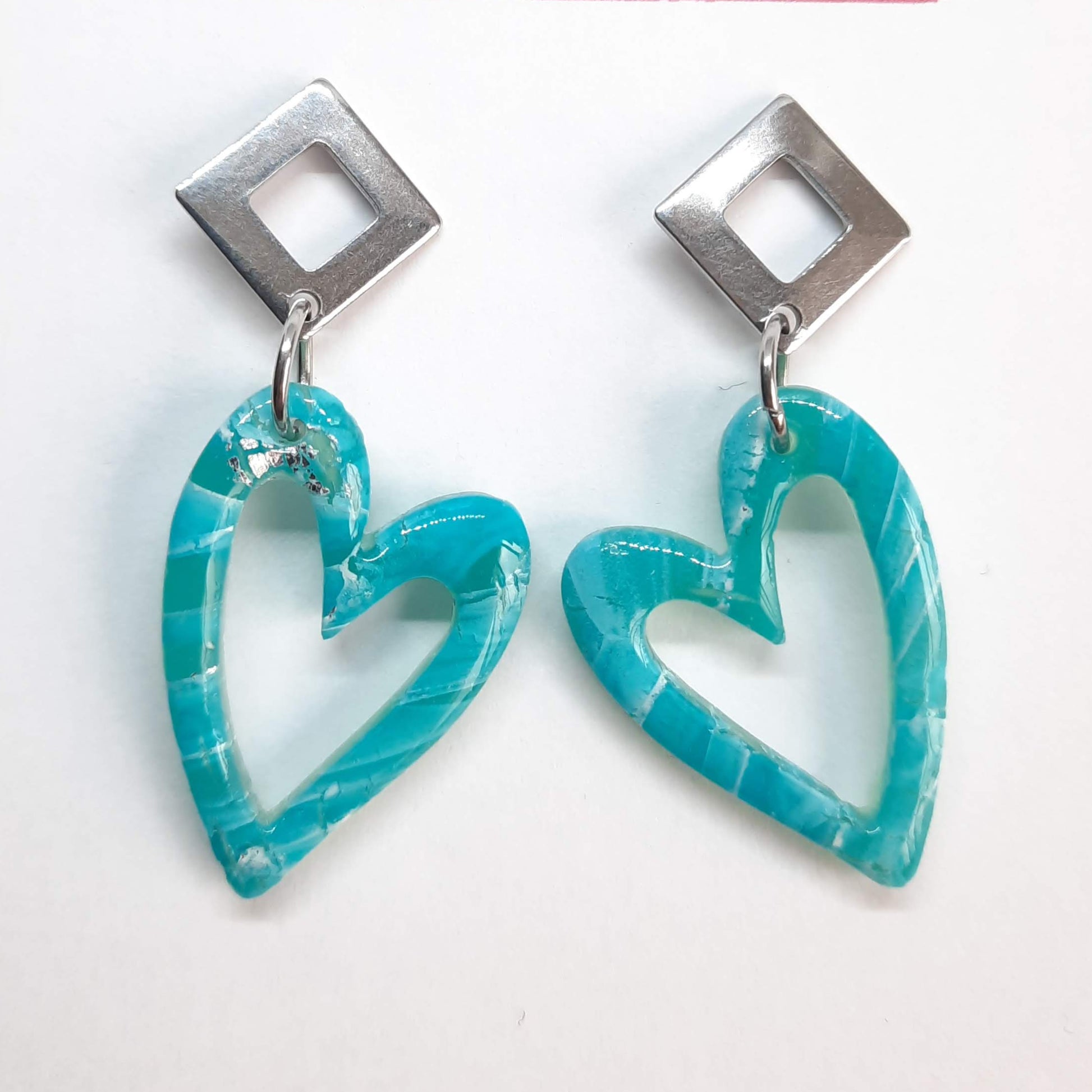 Pendientes Corazón Hueco Aguamarina con Base Acero