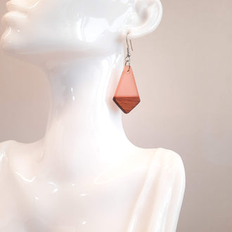 Pendientes Corbata Rosa Madera y Resina