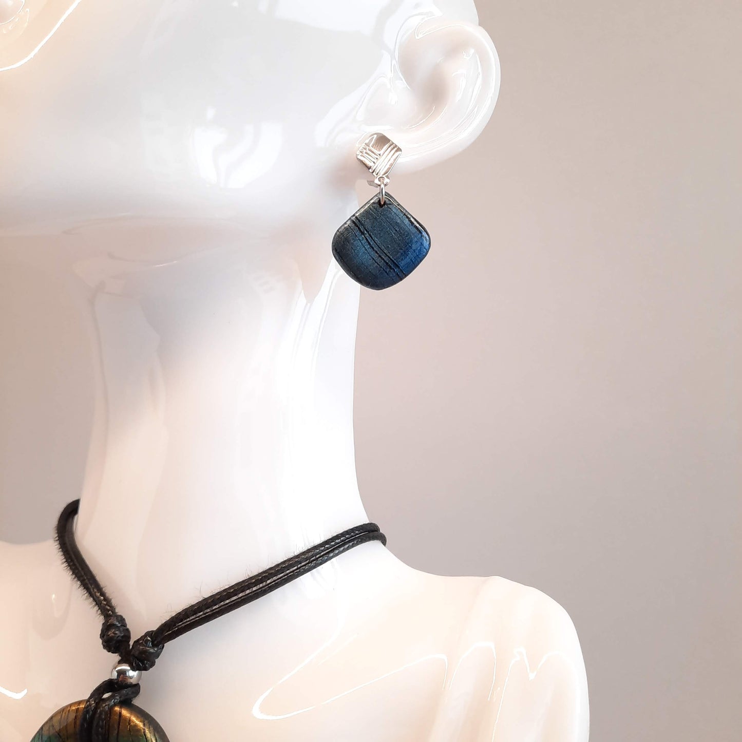Pendientes Elena Labradorita Azul con Base Acero