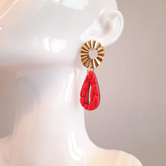 Pendientes España Rosa Neon con Base Dorada