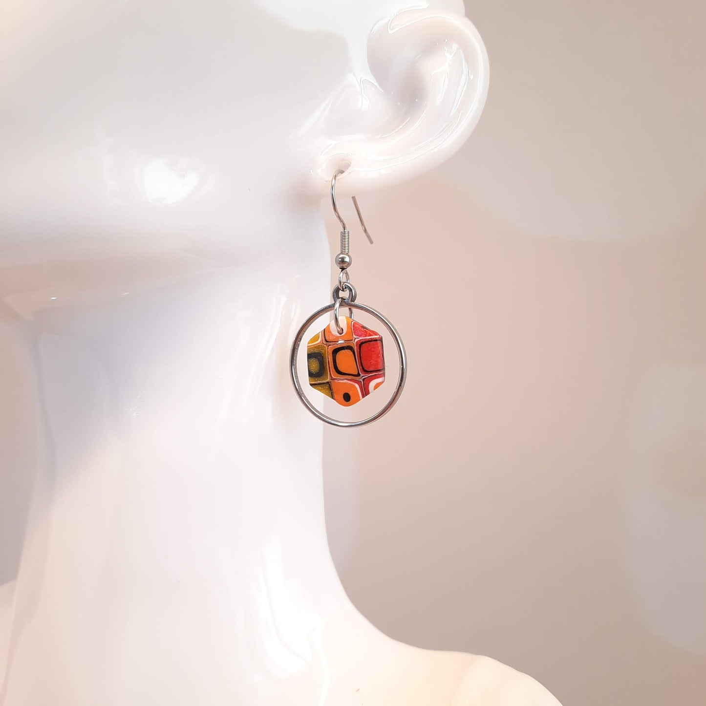 Pendientes Hexagonal Arcoíris Con Ganchos