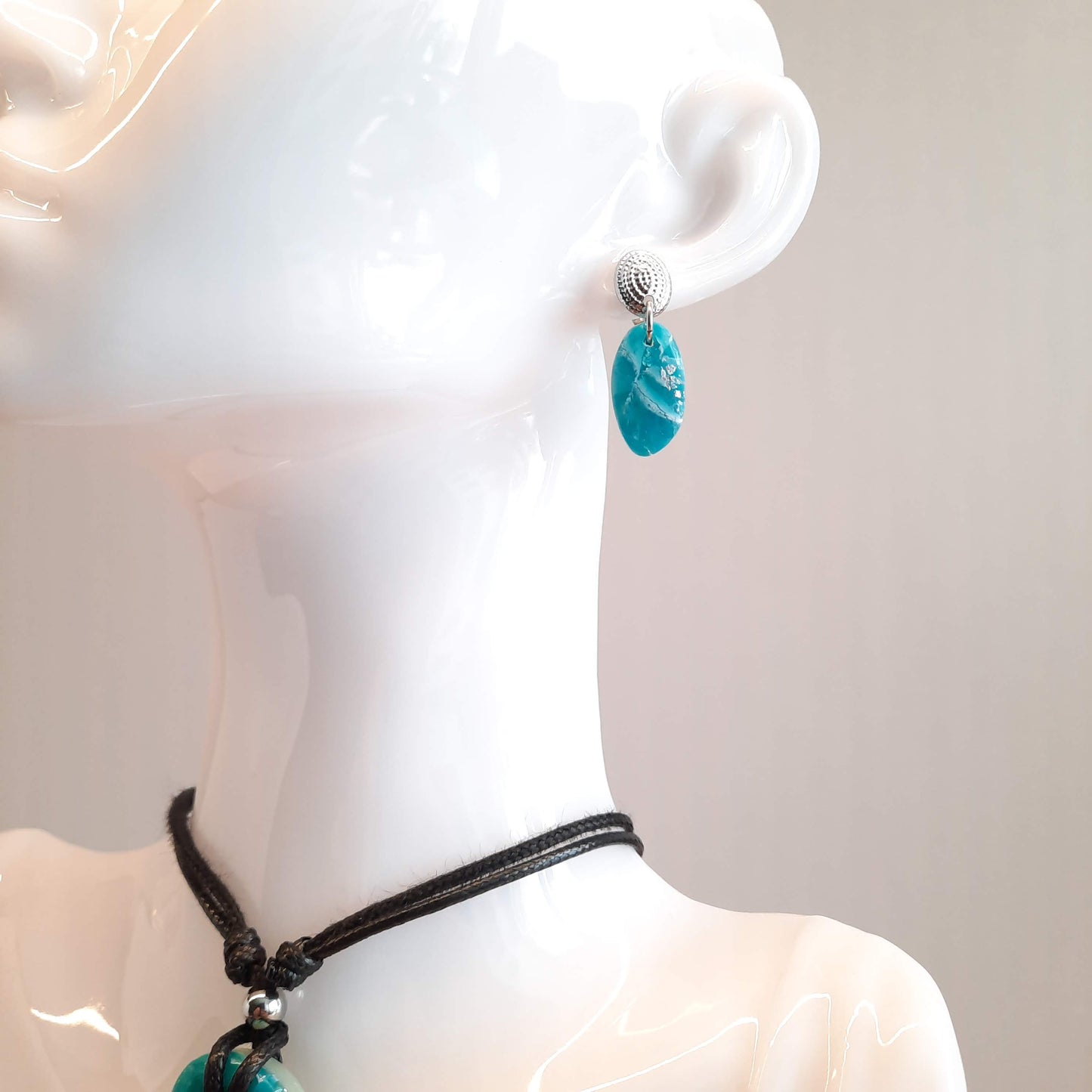 Pendientes Iris Aguamarina con Base Plateada
