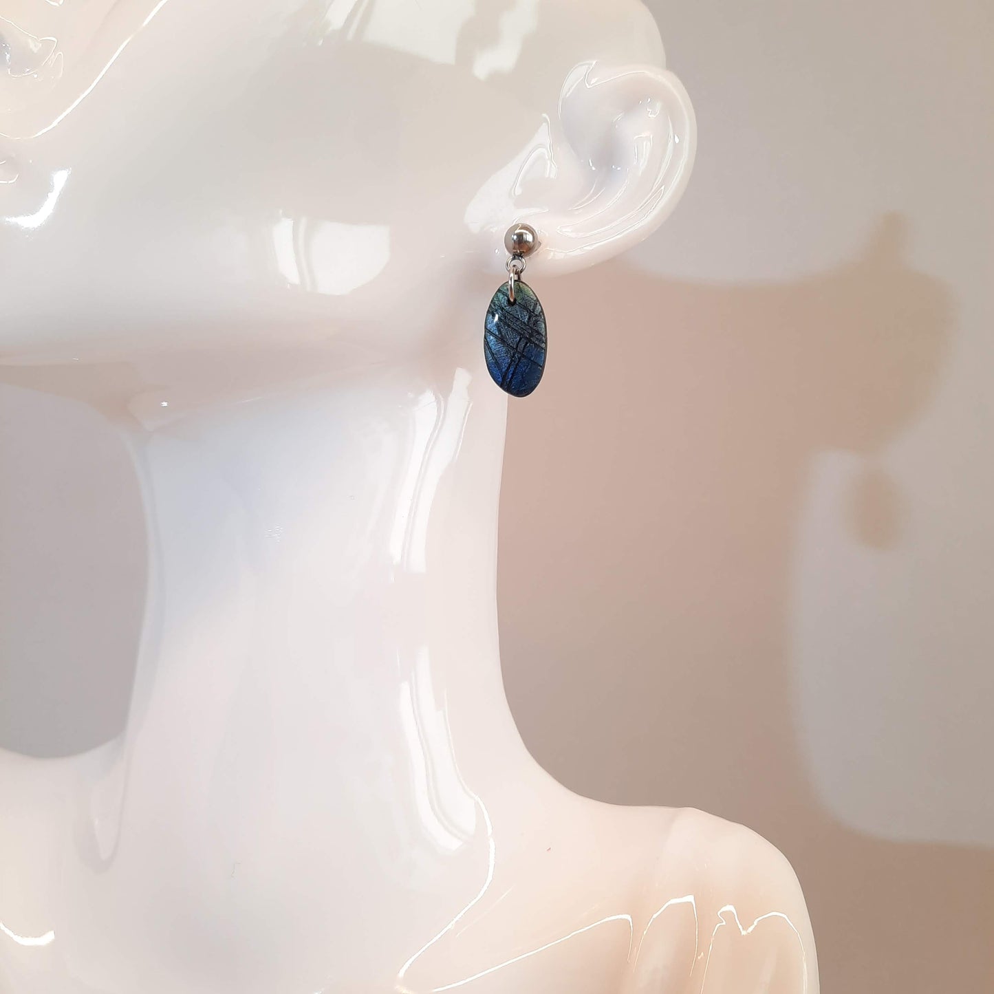 Pendientes Iris Labradorita Azul con Base Acero