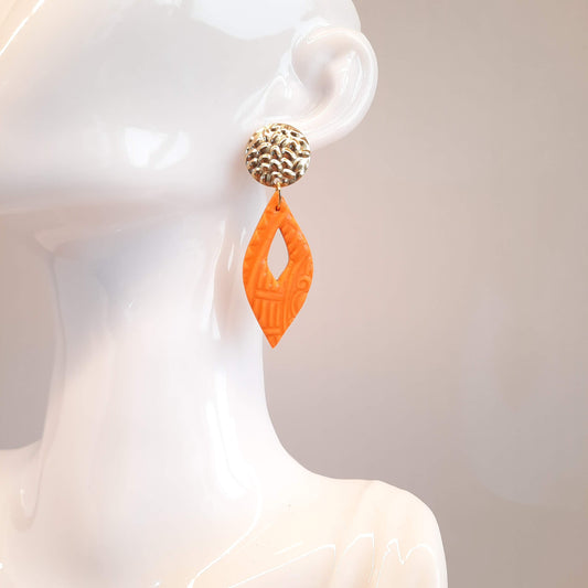 Pendientes Madrid Naranja con Base Dorada
