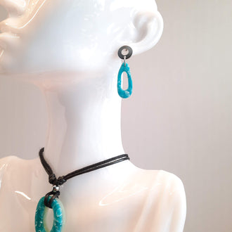 Pendientes Modernos Pequeños Aguamarina con Base Acero