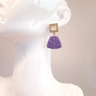 Pendientes Osaka Lila con Base Dorada y Strass