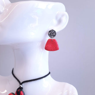 Pendientes Osaka Rojos con Base Acero