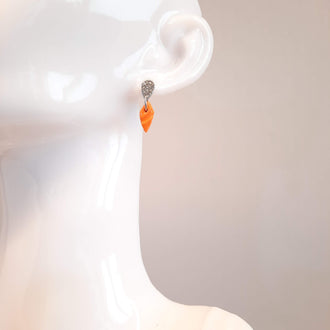 Pendientes Pequeñitos Naranja con Base Plateada