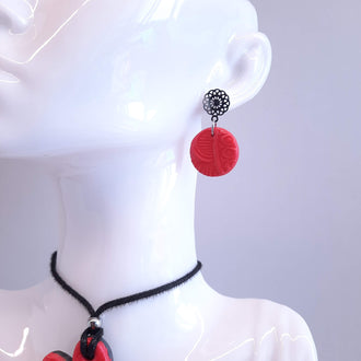 Pendientes Redondos Rojos con Base Acero