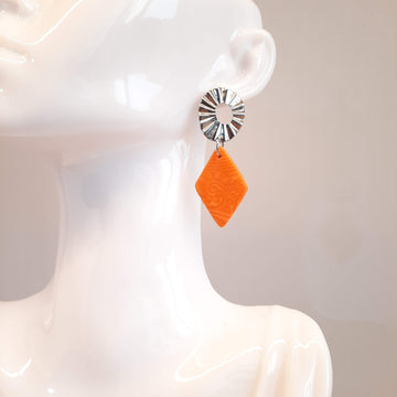 Pendientes Rombo Grandes Naranja con Base Plateada