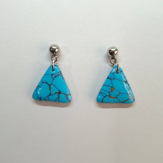 Pendientes Triángulo Turquesa Con Base Plateada