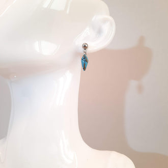 Pendientes Pequeñitos Turquesa con Base Acero