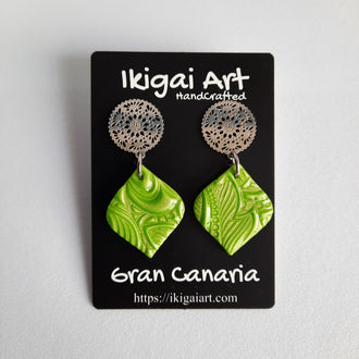 Pendientes Cuadrado Verde con Base Acero