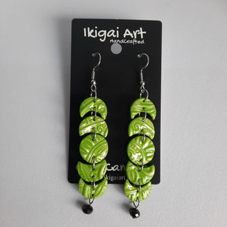 Pendientes Lunas Verde con Gancho Acero