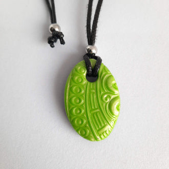 Colgante Ovalado Pequeño Verde