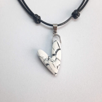 Colgante Corazón Blanco Mármol Pequeño