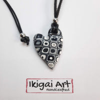 Colgante Corazón Negro Blanco pequeño
