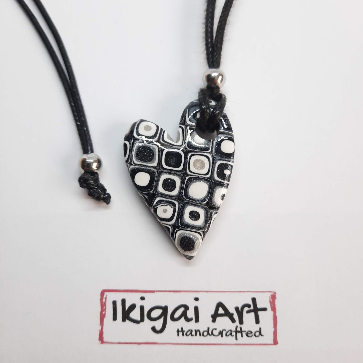 Colgante Corazón Negro Blanco pequeño